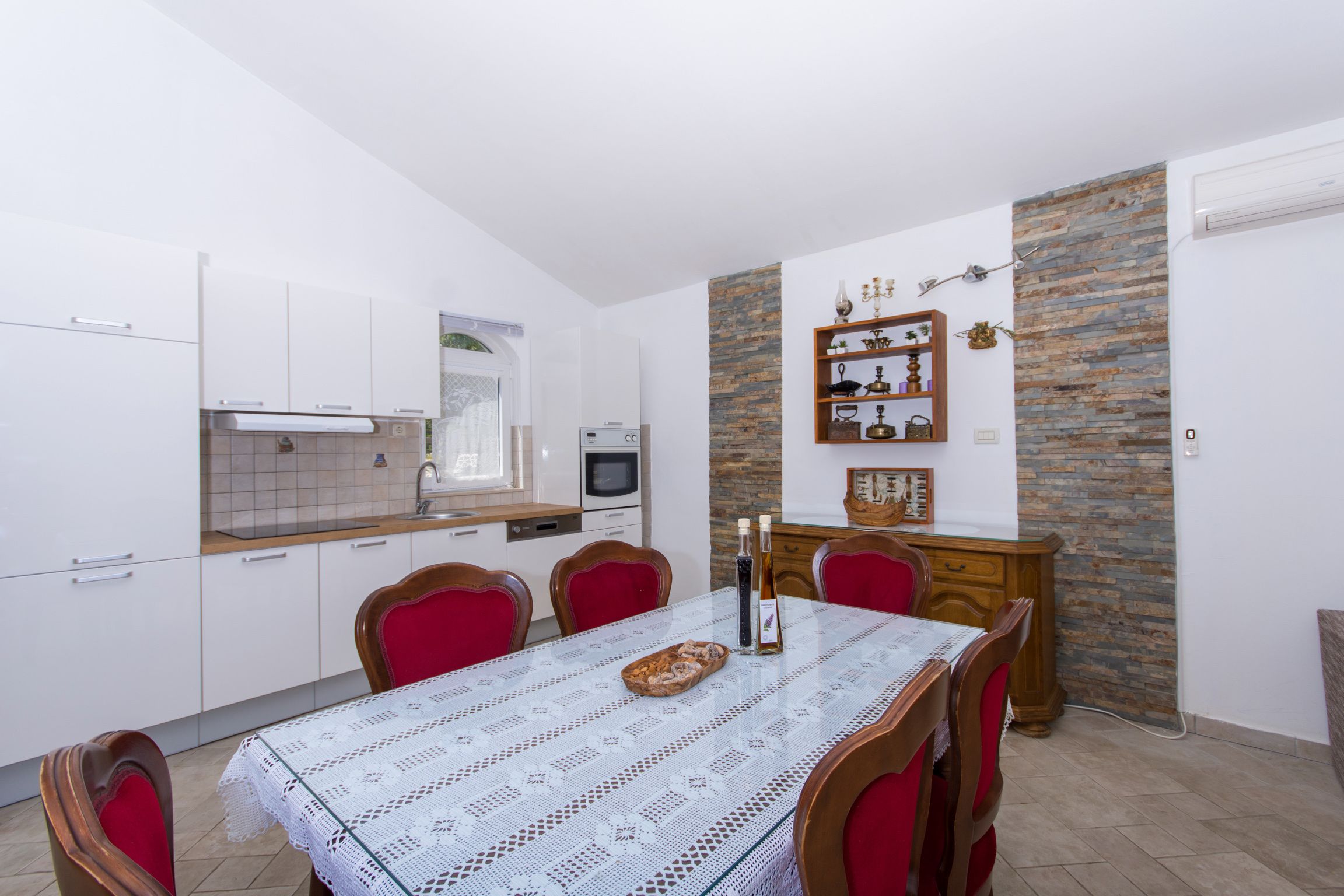 Pool House kitchen
